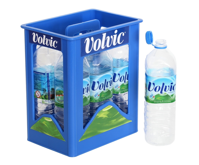 Kasse med 6 plast flasker